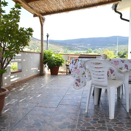 Casa Vacanza Atlantide Буджерру